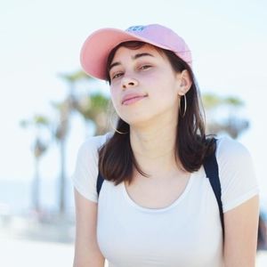 Meet your Posher, Carla